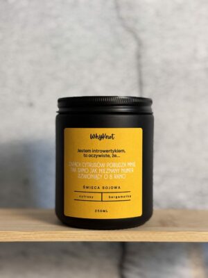 Ręcznie robiona Świeca sojowa WhyKnot o zapachu cytrusy i bergamotka w czarnym matowym słoiku