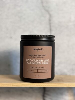 Ręcznie robiona Świeca sojowa WhyKnot o zapachu piżmo i fasola tonka w czarnym matowym słoiku